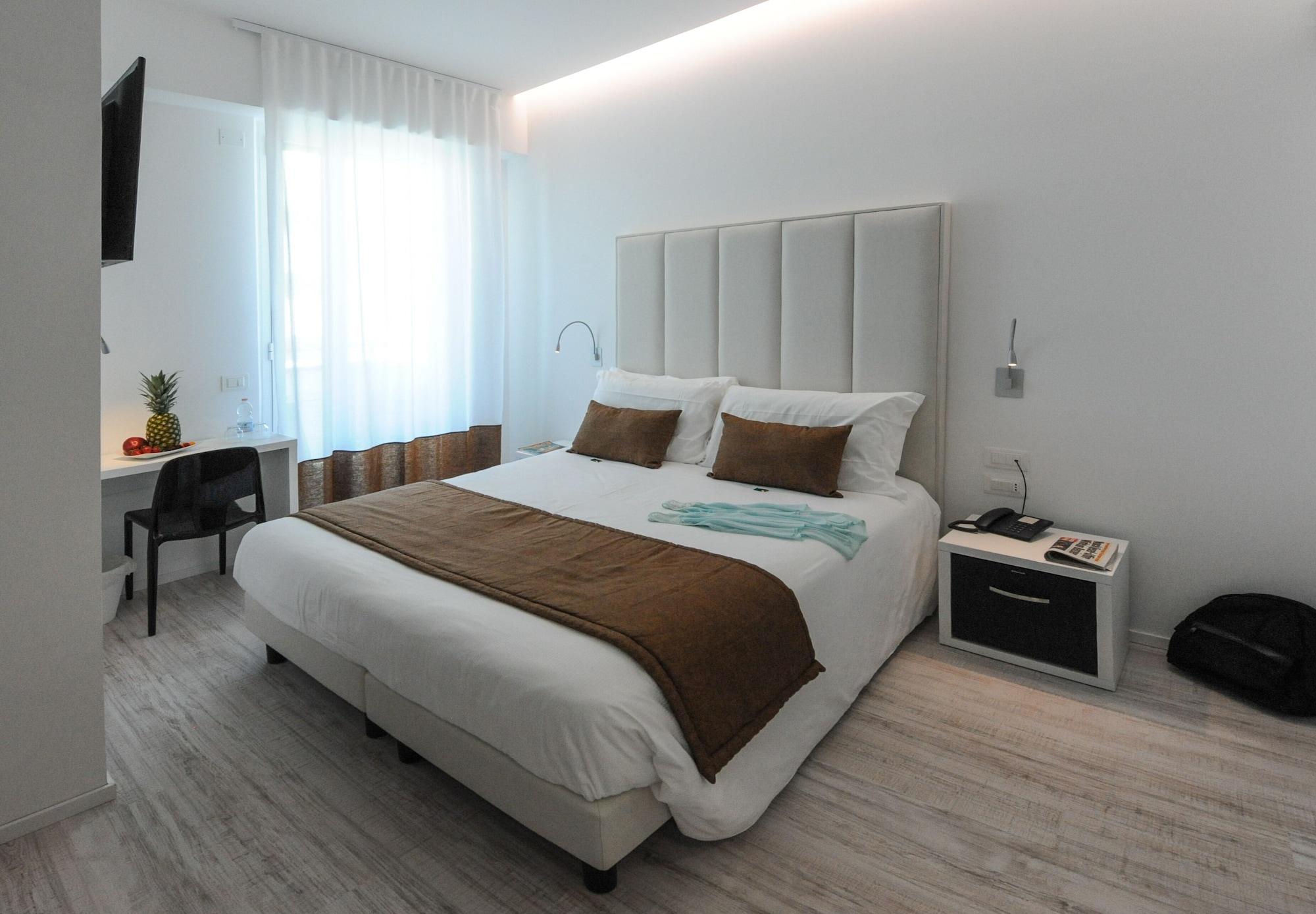Hotel Lampara Lignano Sabbiadoro Bagian luar foto