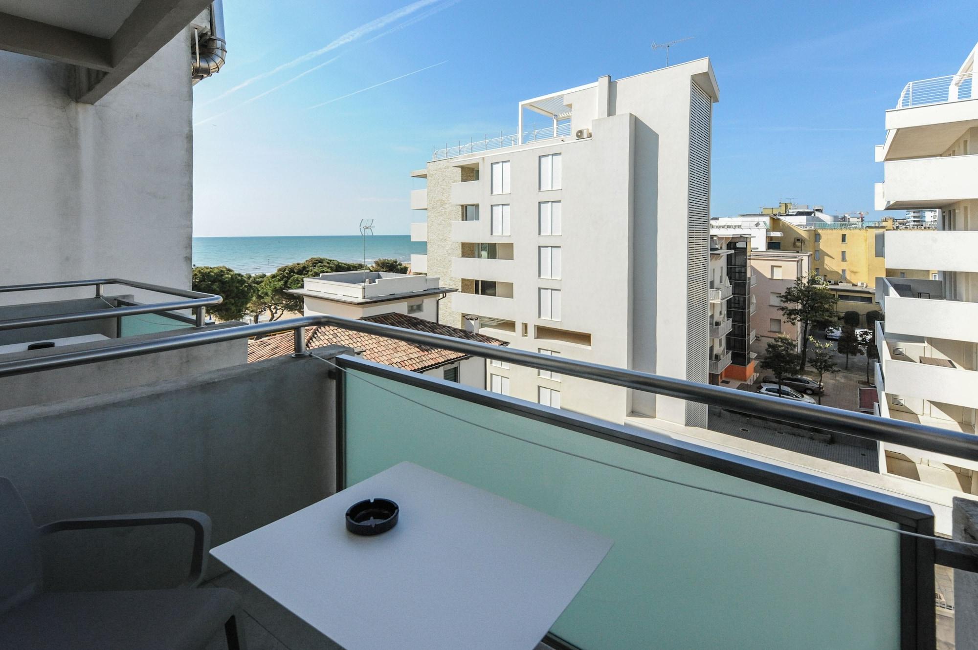 Hotel Lampara Lignano Sabbiadoro Bagian luar foto