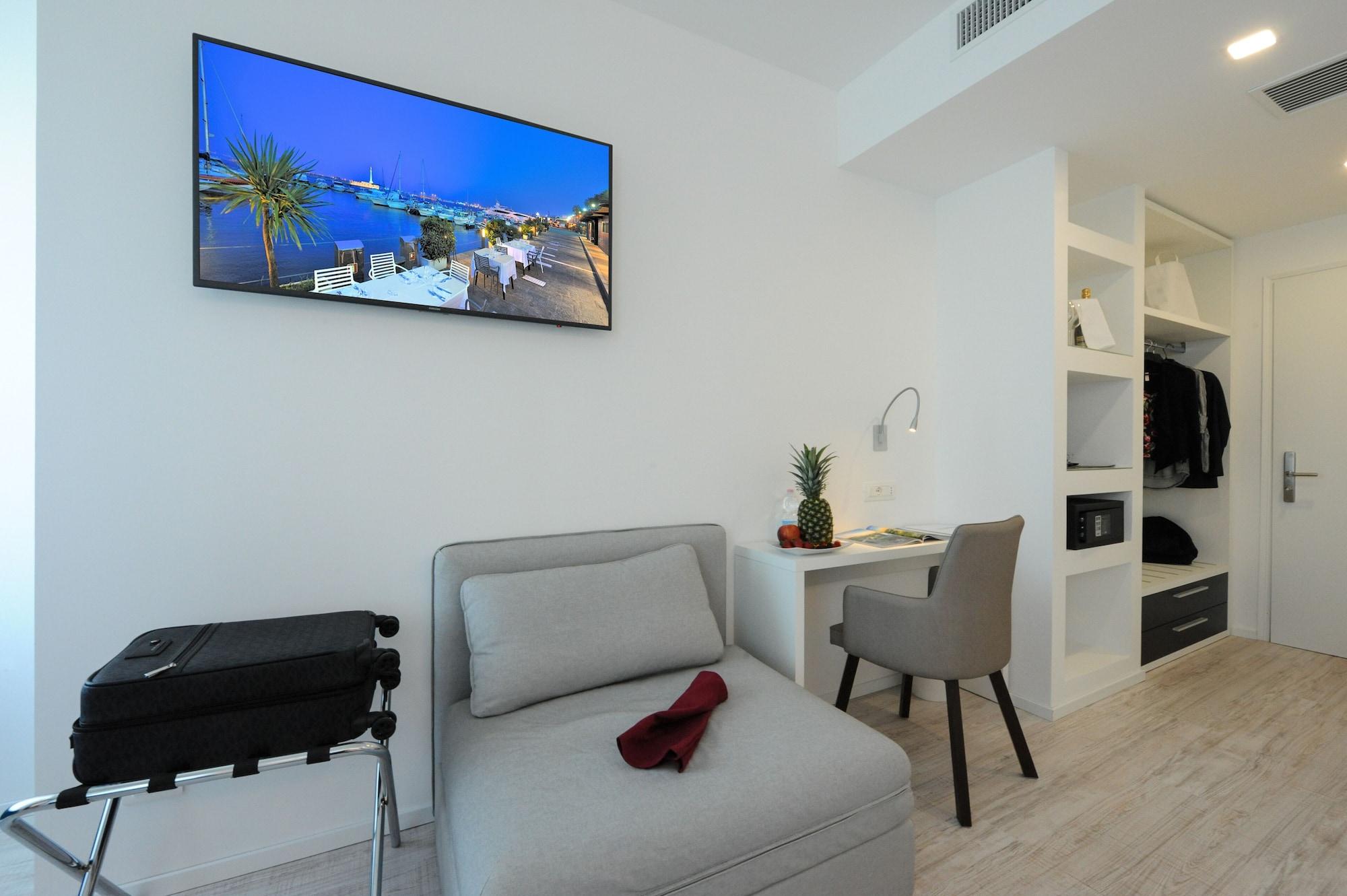 Hotel Lampara Lignano Sabbiadoro Bagian luar foto